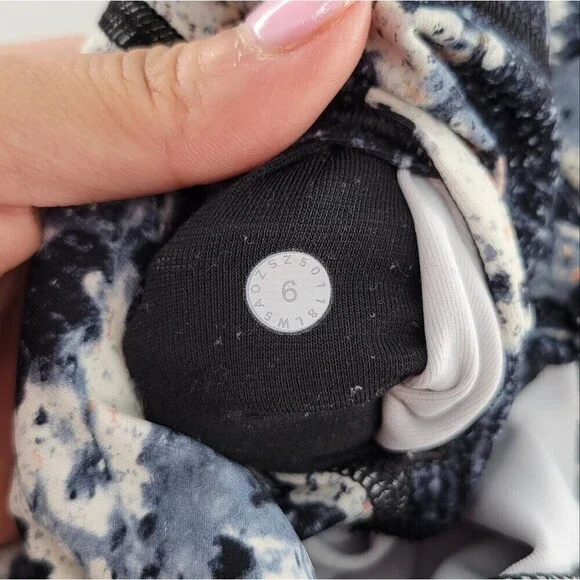 Lululemon Wunder Under Hi-Rise Tight 28 Inch Spring Bloom Multi Leggings 6 - Picture 9 of 13